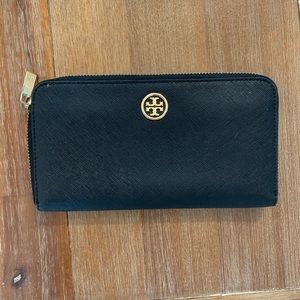Black Tory Burch Wallet